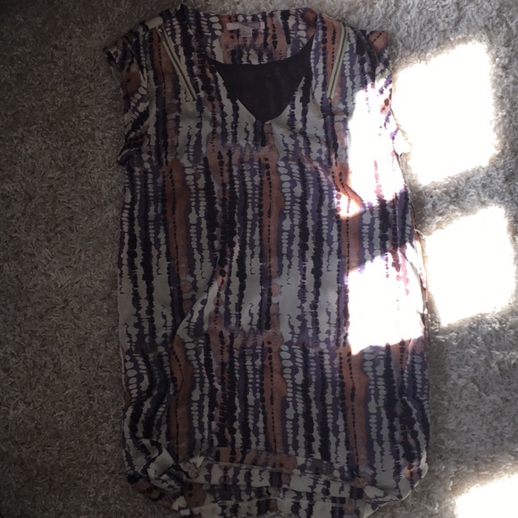 Dress - Picture 1 of 3